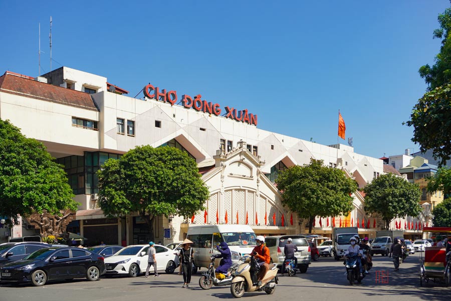 10 endroits idéaux pour faire du shopping à Hanoi - Marché de Dong Xuan