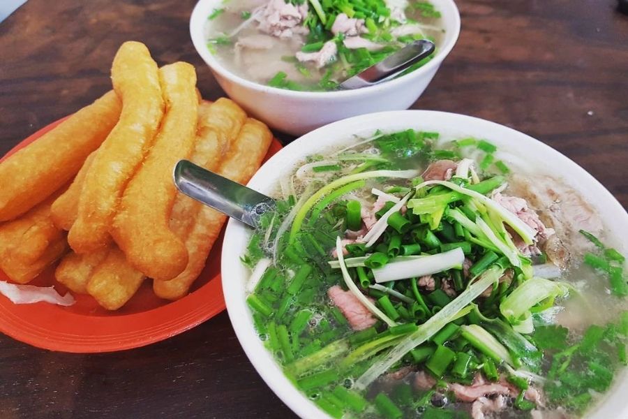 Les meilleurs restaurants à Hanoï : où manger pour découvrir la vraie cuisine vietnamienne