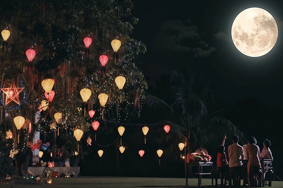 Célébration sous la pleine lune avec offrandes