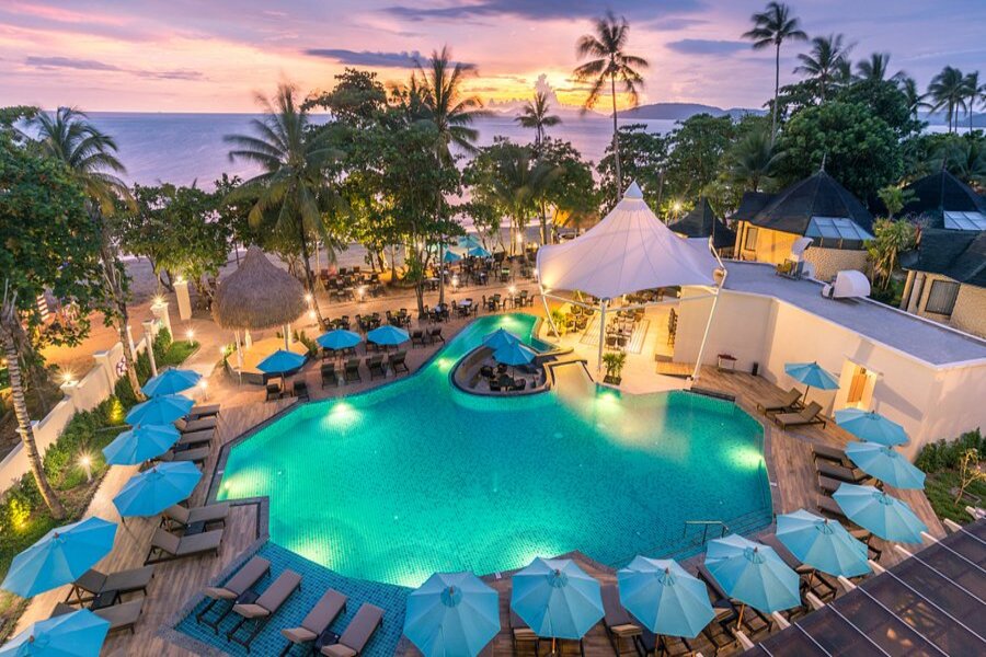 Centara Ao Nang Beach Resort en bord de mer