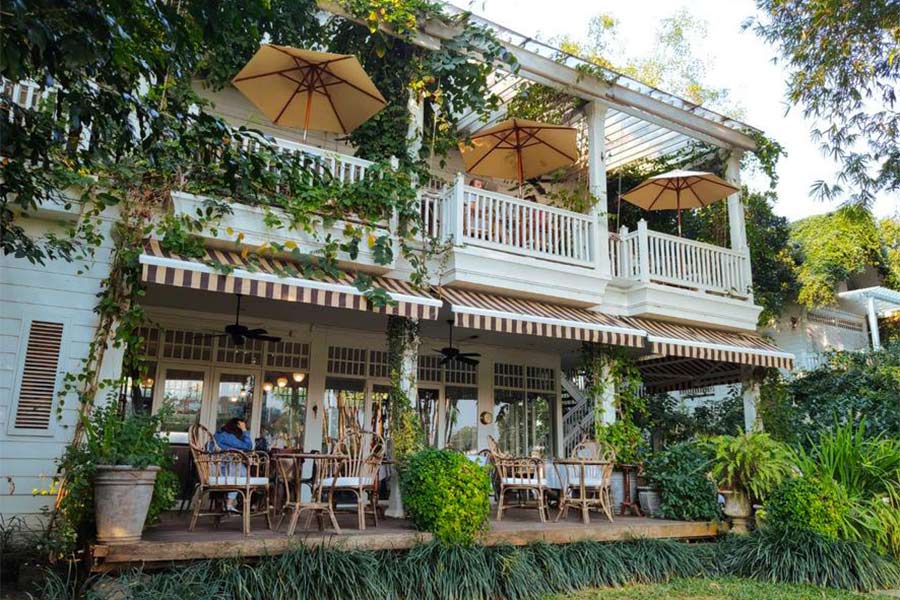 Chivit Thamma Da Coffee House est l'un des meilleurs restaurants à Chiang Rai