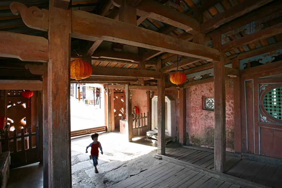 Espace à l'intérieur du Pont-pagode
