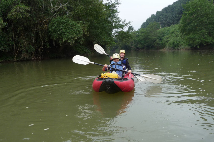 Kayak sur la rivière Nam Tha à Luang Namtha