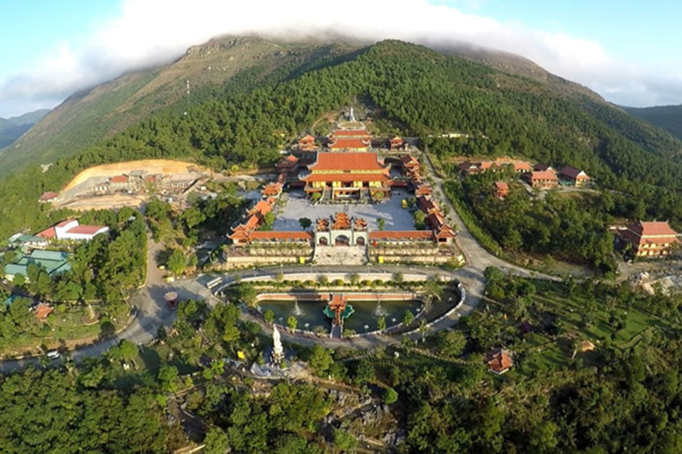 Espace culturel spirituel avec des centaines d'années d'histoire de Hai Duong