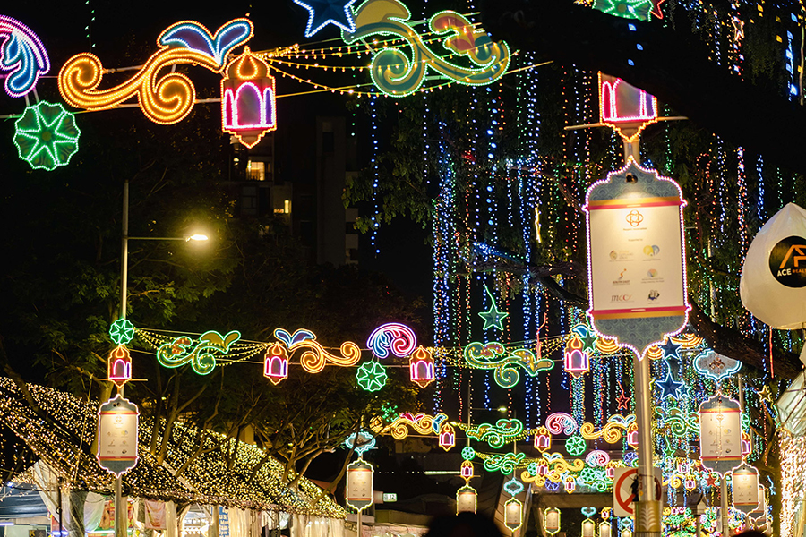 Décorations éclatantes pour la fête Hari Raya Aidilfitri