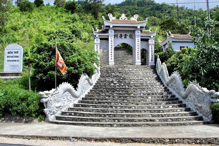 Une des précieuses reliques sur la magnifique île de Quan Lan