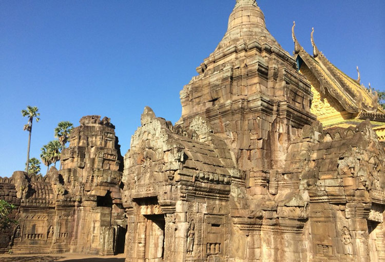 Wat Nokor - temple à l'architecture typique d'Angkor