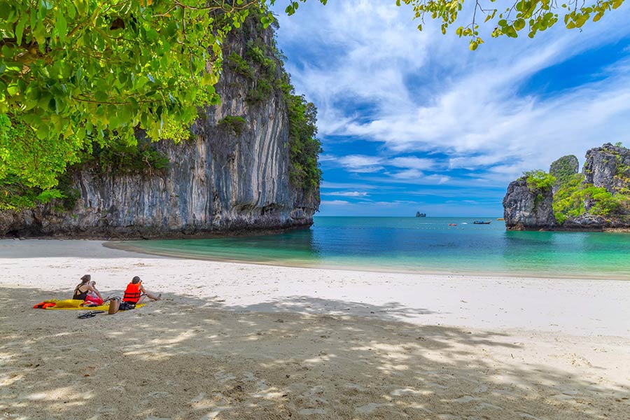 Koh Hong, une petite île située le long de la magnifique côte de Krabi