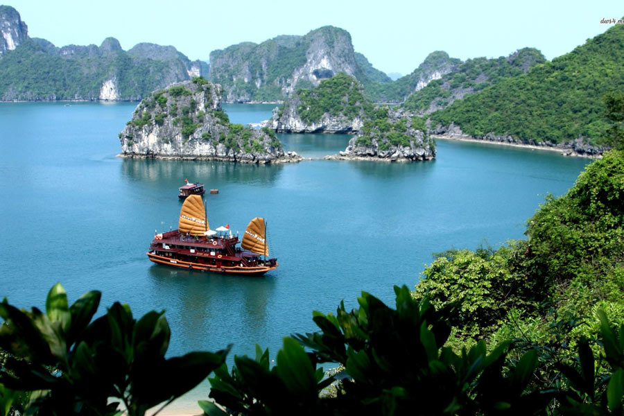 Baie d'Ha Long - Le Mont du Poème