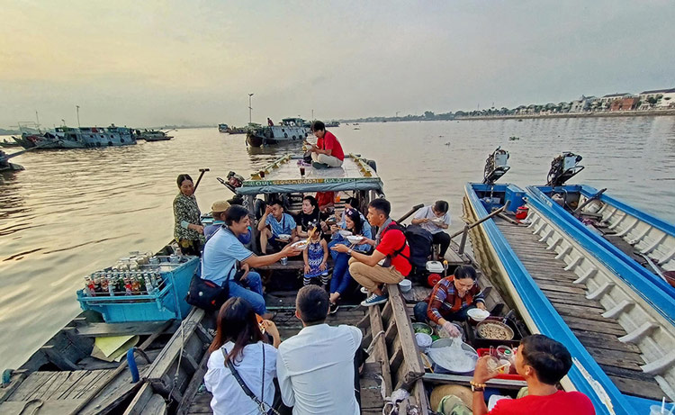 Conversations avec les locaux