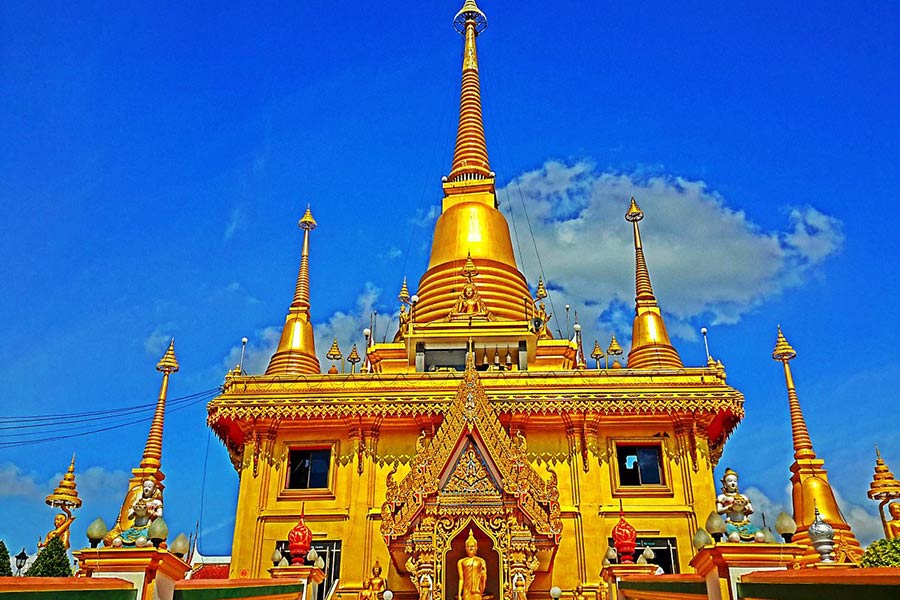 Temple de Wat Khiriwong à Nakhon Sawan