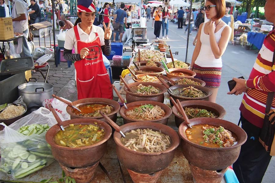 Ran Lab Sânm Keela est l'un des meilleurs restaurants à Chiang Rai