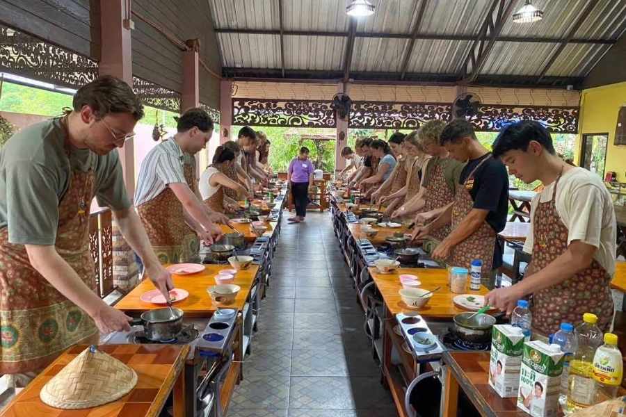 Siam Garden Cooking School