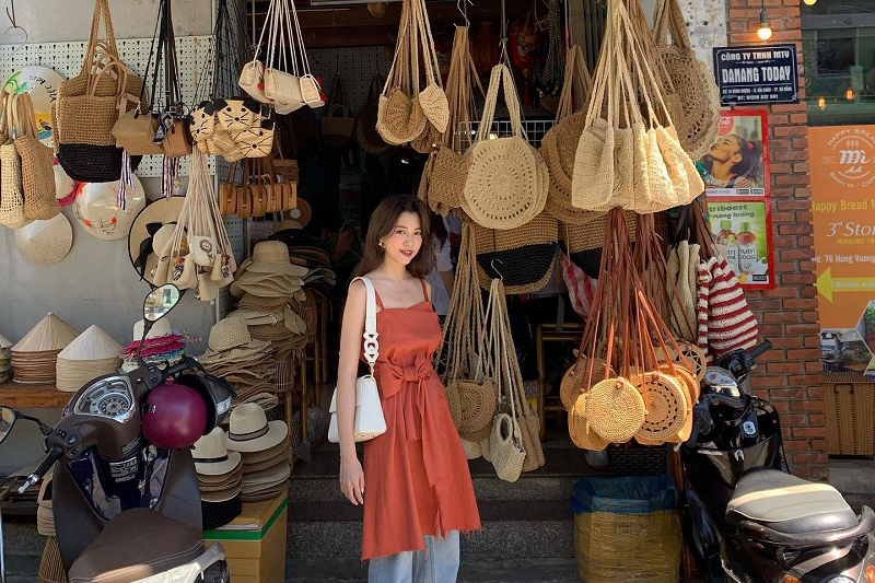 Fournitures artisanales en bambou à Da Nang