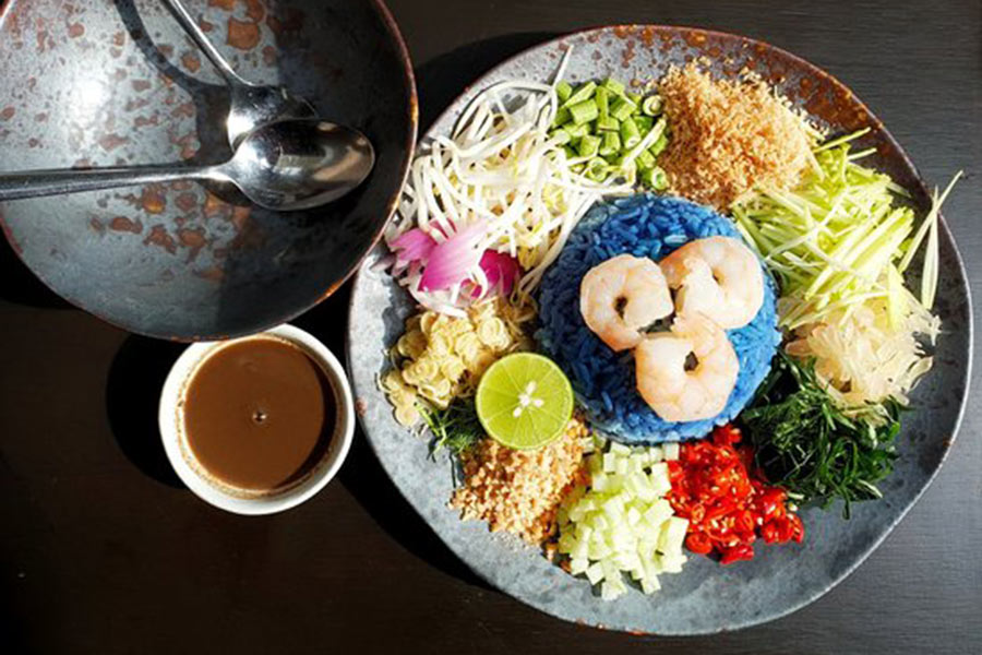 Khao Yum Pak Tai - explosion de saveurs