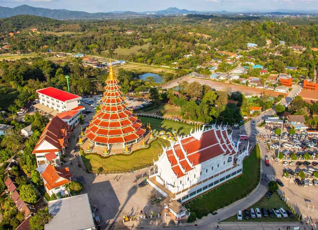 Viharn au Wat Huay Pla Kang