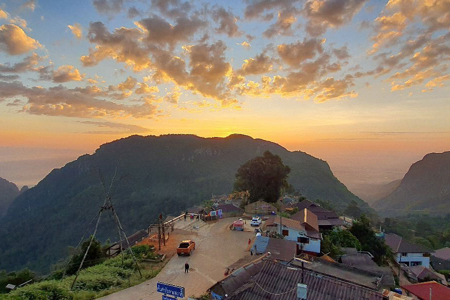 Village de Pha Mi Akha
