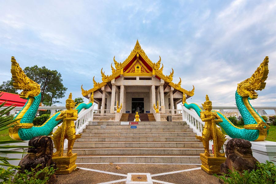 Wat Ahong Silawat à Bueng Kan