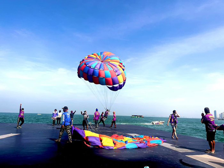 Activités nautiques à Pattaya