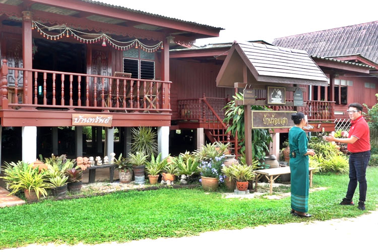 La maison culturelle Ban Roi Soi au coeur du village de Takhian Tia