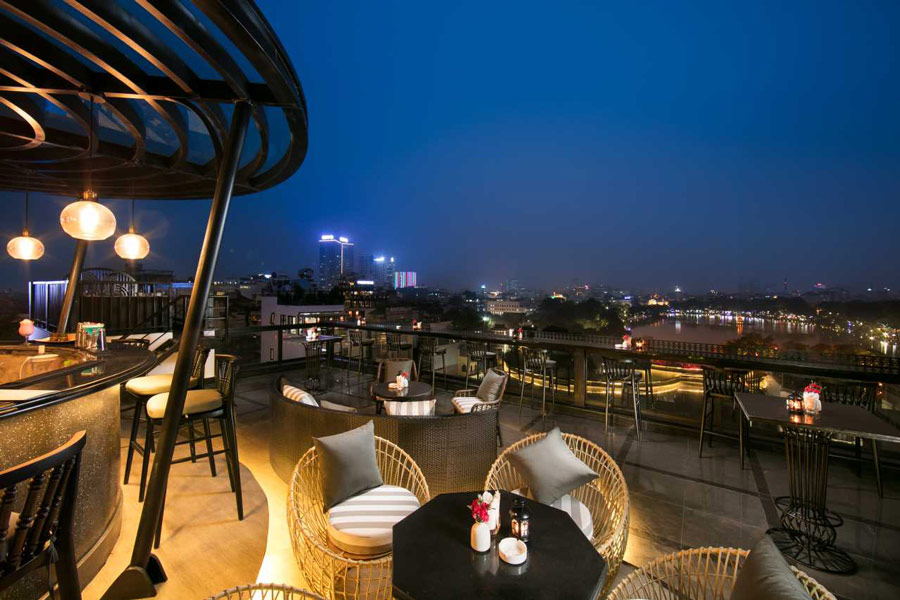 15 bars sur les toits pour explorer Hanoi vue d’en haut