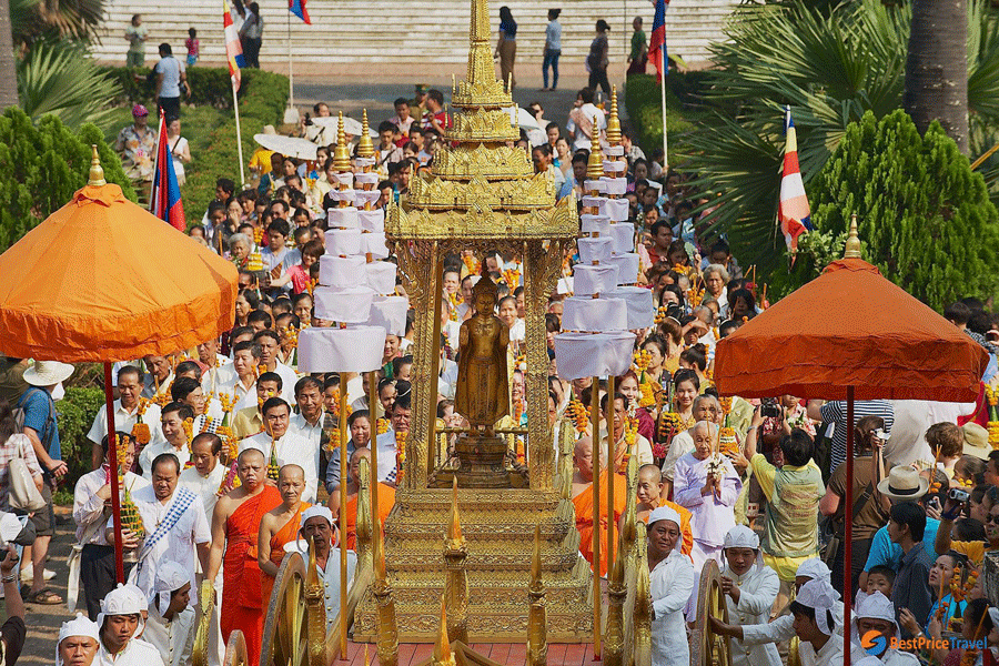 Célébration de Boun Pimay au Laos – expérience culturelle et spirituelle unique