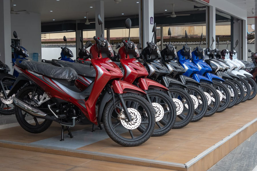 De nombreuses agences de location de voiture ou de scooter au Cambodge