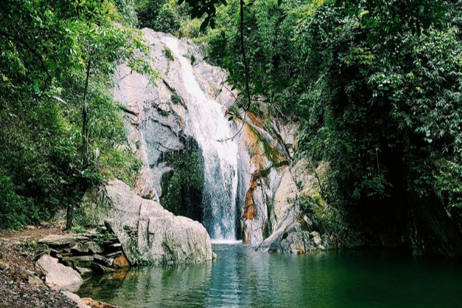 Cascade de Mây