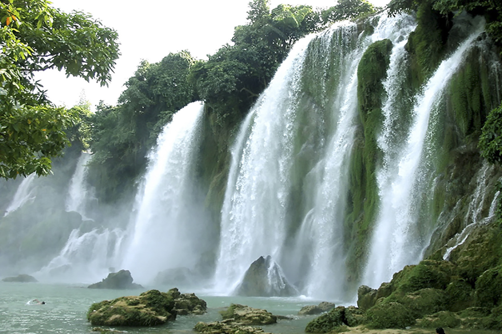 La cascade de Bay Nhanh