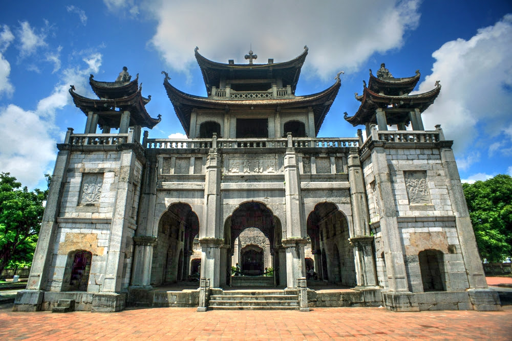 La cathédrale de pierre de Phat Diem - une destination à ne pas manquer à Ninh Binh