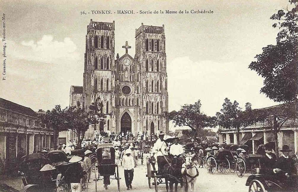 La cathédrale de Hanoï a été construite par les colonialistes français sur l'ancienne pagode Bao Thien