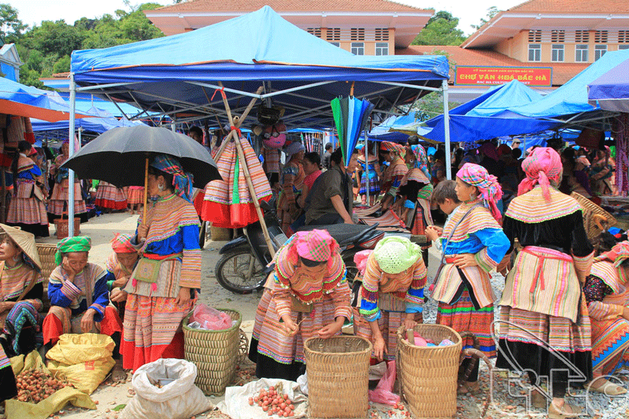top 5 marchés locaux à Sapa - marché de Bac Ha