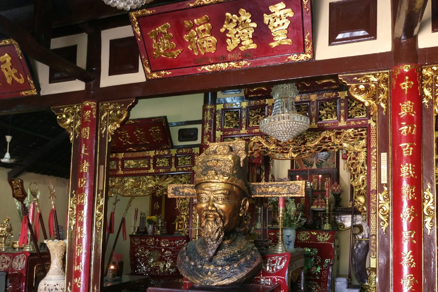 Tombeau de Thoai Ngoc Hau, repos d'un Pionnier du Delta