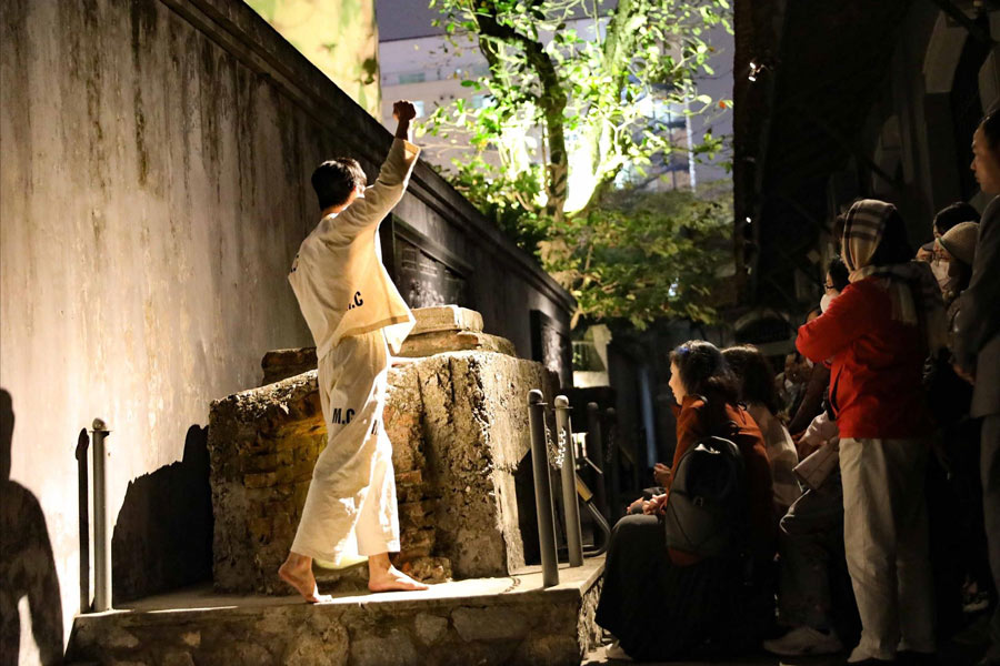 Visite du prison de Hoa Lo est l'une des meilleures choses à faire la nuit à Hanoï