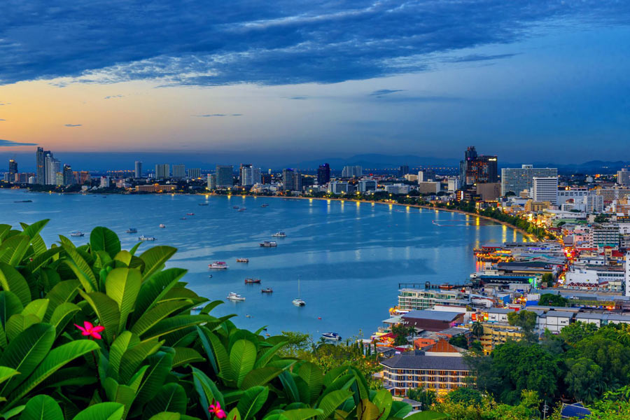 Pattaya est l'une des destinations balnéaires au Cambodge et en Thaïlande.