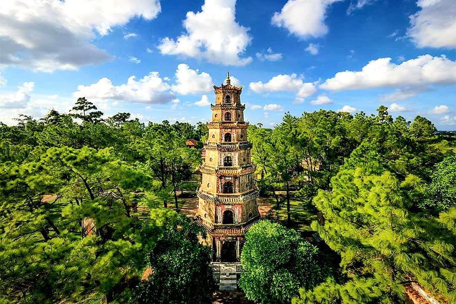 Pagode de Thien Mu à Hué - voyage au Vietnam au printemps