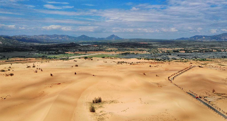 Dune de sable Nam Cuong