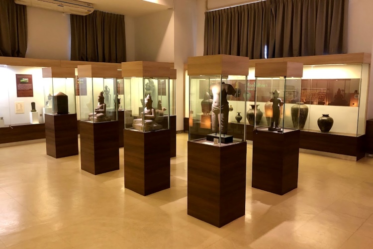 L'exhibition des reliques d'Isan au musée national de Khon Kaen