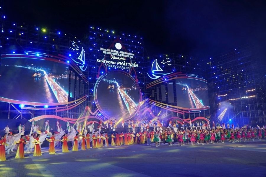Le Festival de la Mer de Nha Trang célèbre le patrimoine maritime du Vietnam