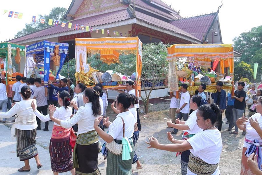 Danses, chants et spectacles traditionnels