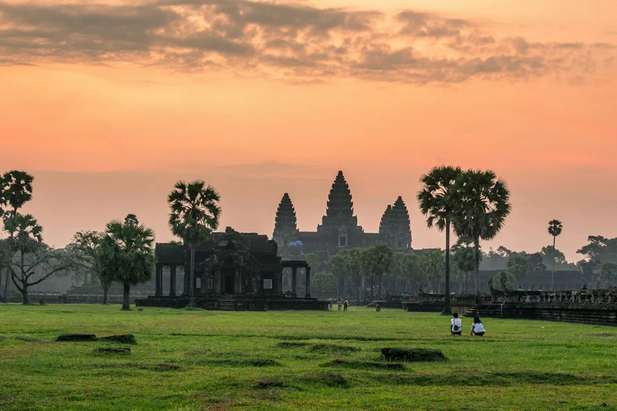 Le gouvernement royal du Cambodge réduit les frais de visa électronique