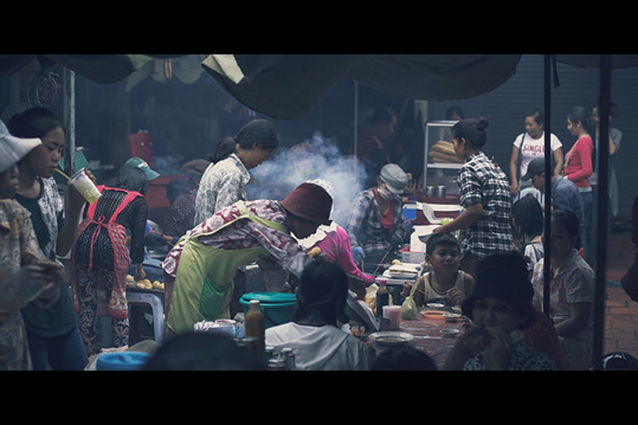 Observer la vie locale et profiter de l’atmosphère unique du marché