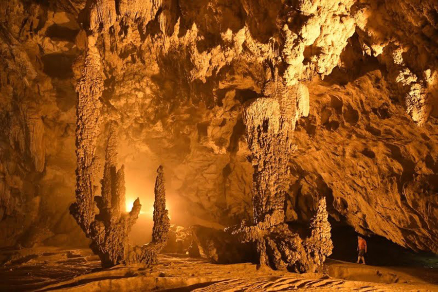 la Grotte de Mo Luong