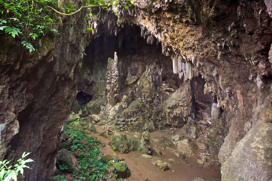 Grotte de Chieu