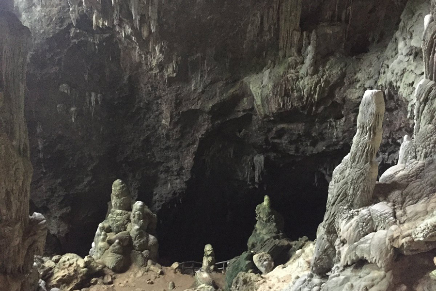 Grotte de Chieu