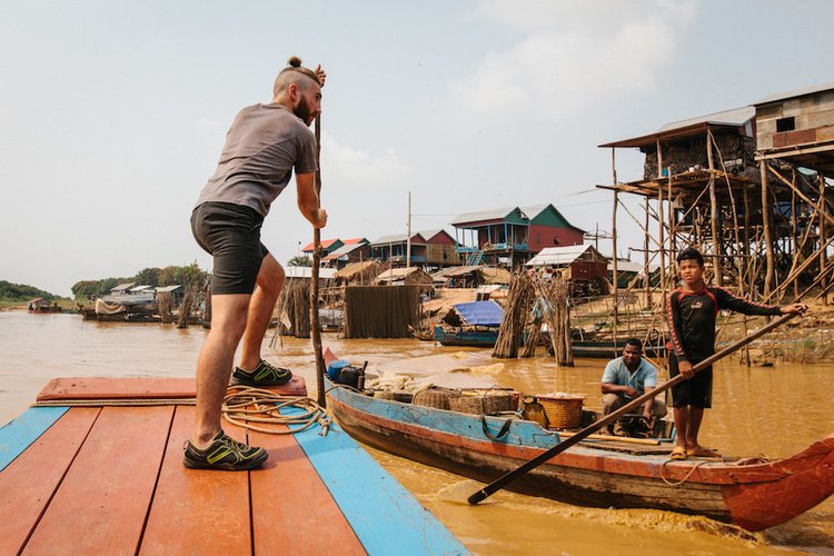 Habitant local à Tonlé Sap