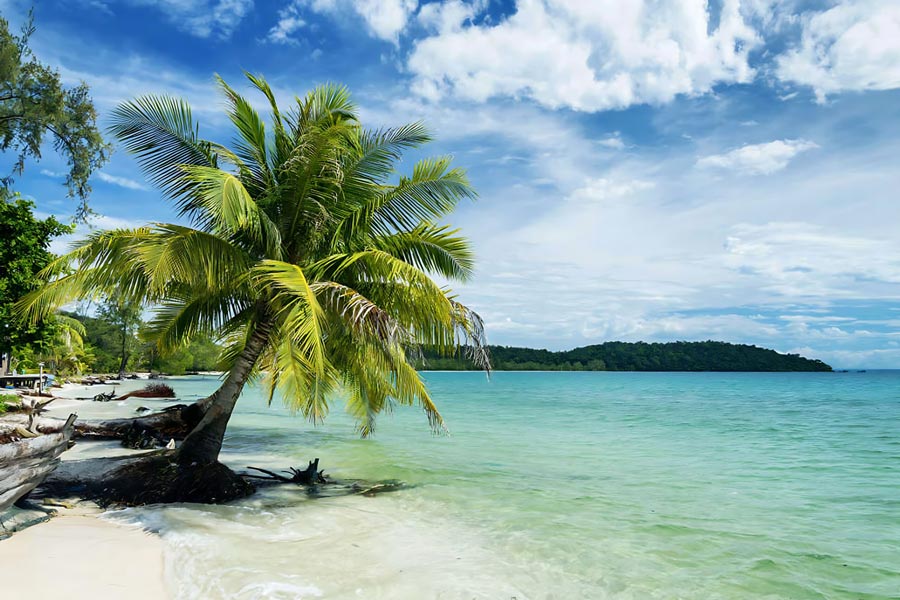 Koh Thmei est une île du Cambodge 