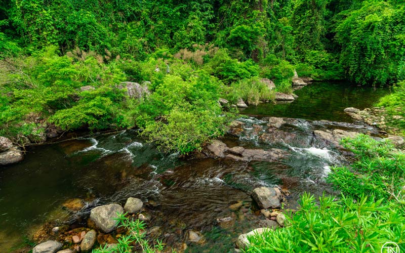 exploration de khe ro a bac giang au vietnam