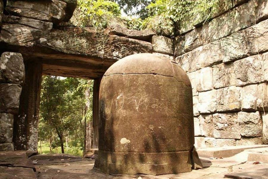 Le temple de Prasat Leung à Koh Ker