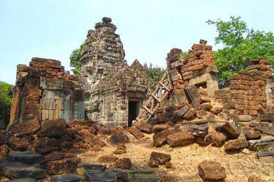 Le temple de Prsat  Khnar à Koh Ker